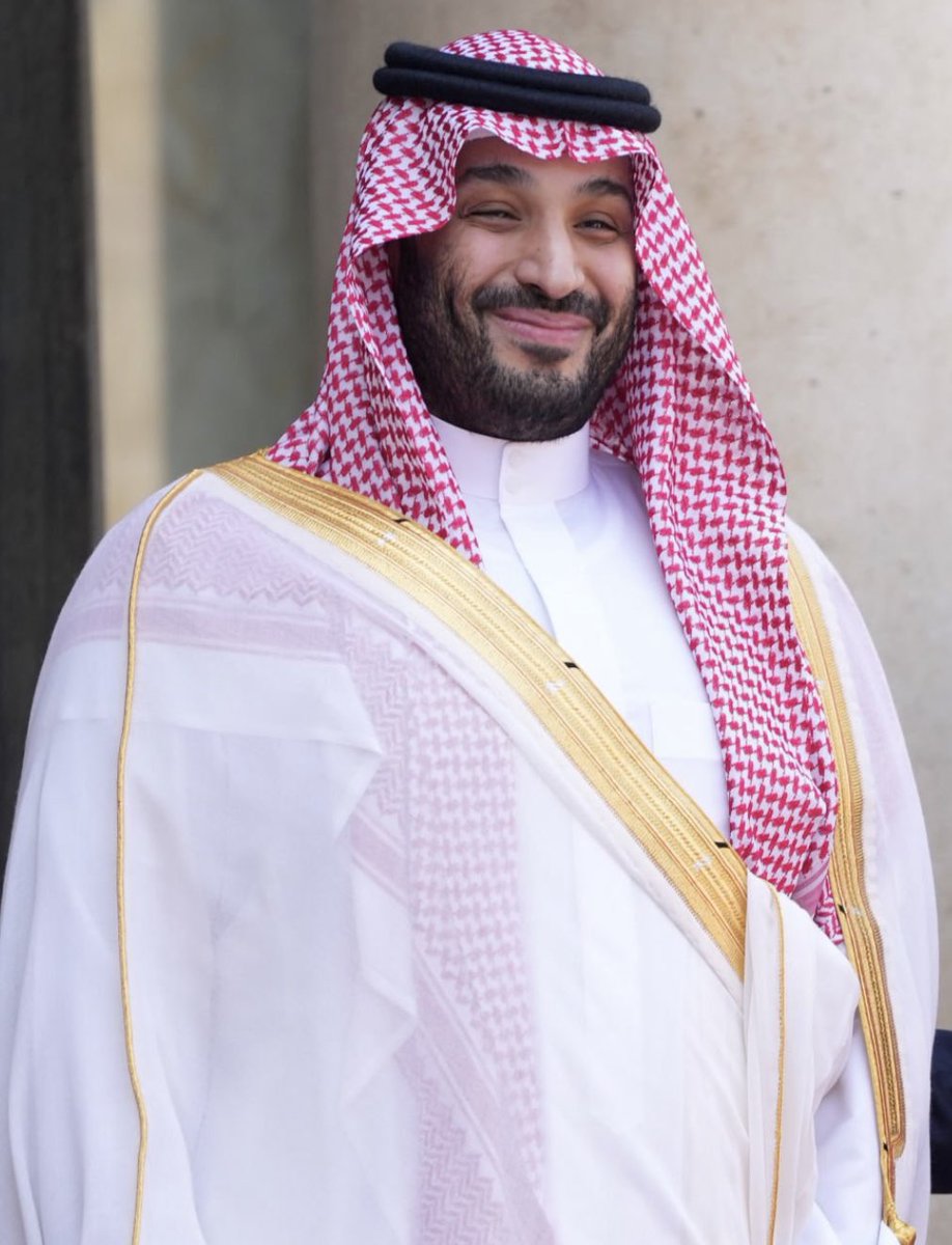 ksaraed0's tweet photo. الله يحفظك ويوفقك ويسدد خطاك 🇸🇦💚
#ولي_العهد_الأمير_محمد_بن_سلمان 
#محمد_بن_سلمان_انت_في_قلوبنا https://t.co/DaxpovfIND