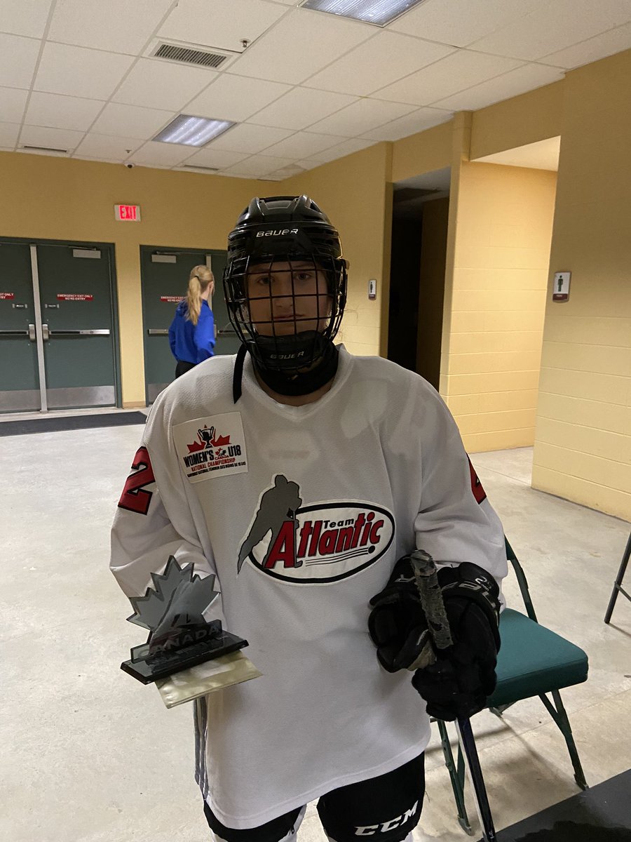 TeamAtlanticU18's tweet photo. FINAL SCORE: 6-3 for Team Alberta. 

Player of the Game for Team Atlantic is Ava Wood 🔴⚪️⚫️

#AboveTheLine #AtlanticPride https://t.co/rpnPZ4lu6o