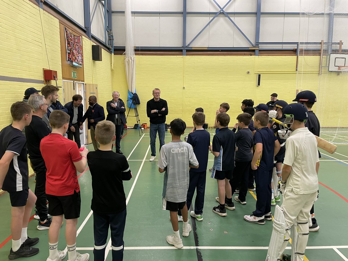 Chris Edwards tweet media