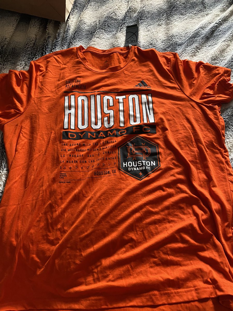 ElijahG_68's tweet photo. @HoustonDynamo Got my new @HoustonDynamo T-Shirt from @DICKS today. #LetsGoDynamo https://t.co/5uDC9y4mzm