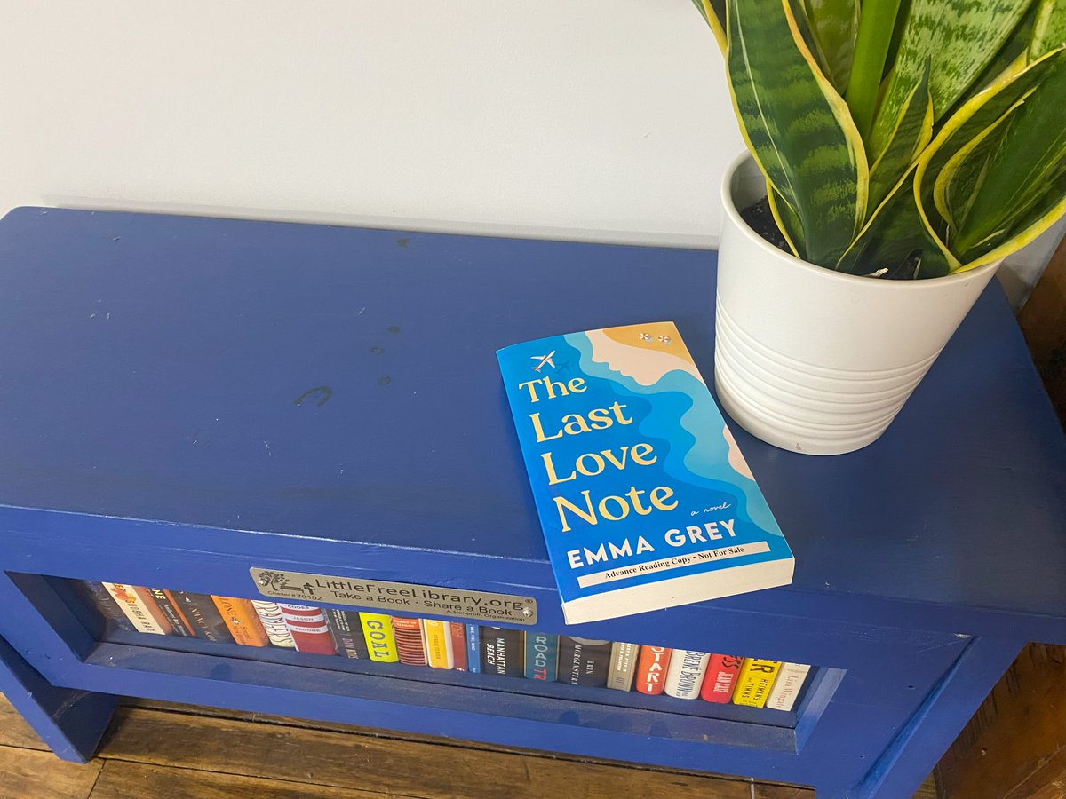 LtlFreeLibrary's tweet photo. Thanks to our friends at @ZibbyBooks, 100 lucky stewards in the U.S. will win a copy of #TheLastLoveNote by @EmmaGreyAuthor! After losing her husband, Kate gets stranded on a work trip in Australia, where she finally has a chance to process her grief. https://t.co/beVyWepfhC https://t.co/zY4xtlq6b5