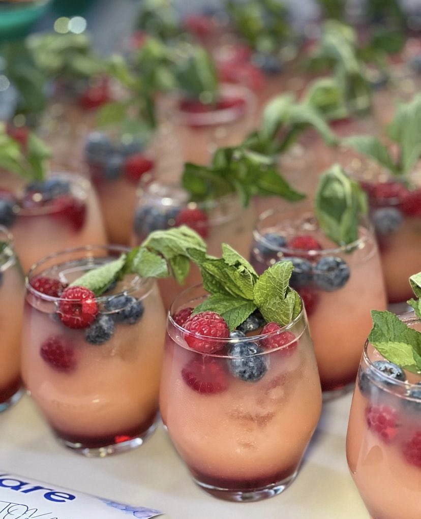 skycoldcocktail's tweet photo. For More Awesome Drinks https://t.co/bg6syBsor6