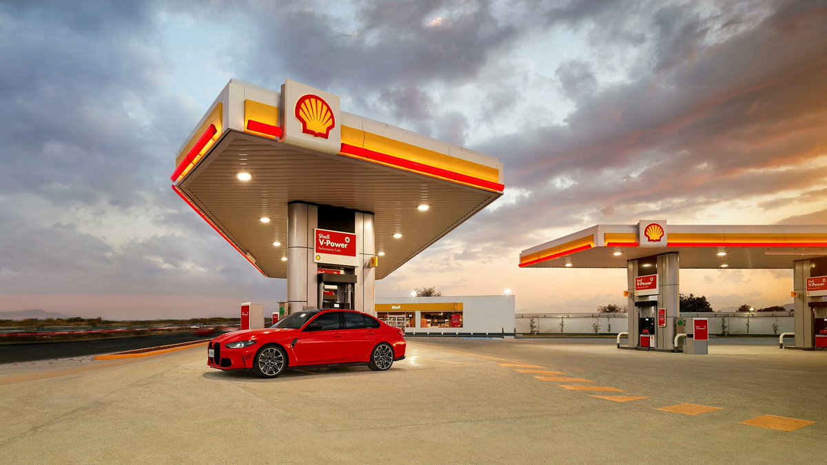 RXRadioUG's tweet photo. FUEL SAVING TIPS
#1. Maintain Your Vehicle:
Keep your car well-maintained by following the manufacturer's recommended service schedule. Regular oil changes, air filter replacements, and tire maintenance can significantly improve fuel efficiency.
#DrivingSafely https://t.co/KqgoHm4vpH