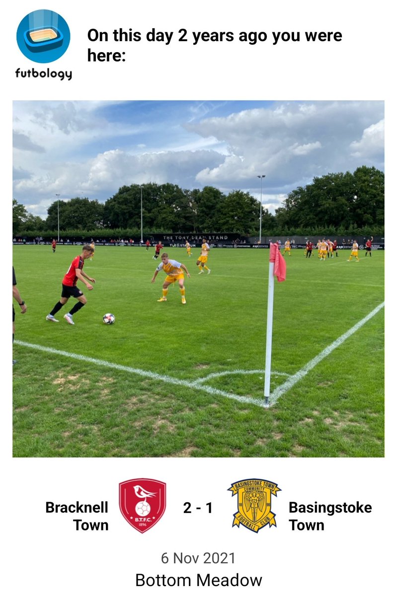 TicketSeason's tweet photo. Two years ago today. Bracknell Town 2️⃣ 🆚️1️⃣ Basingstoke Town at BM #COYR https://t.co/iGQtwz9NCE