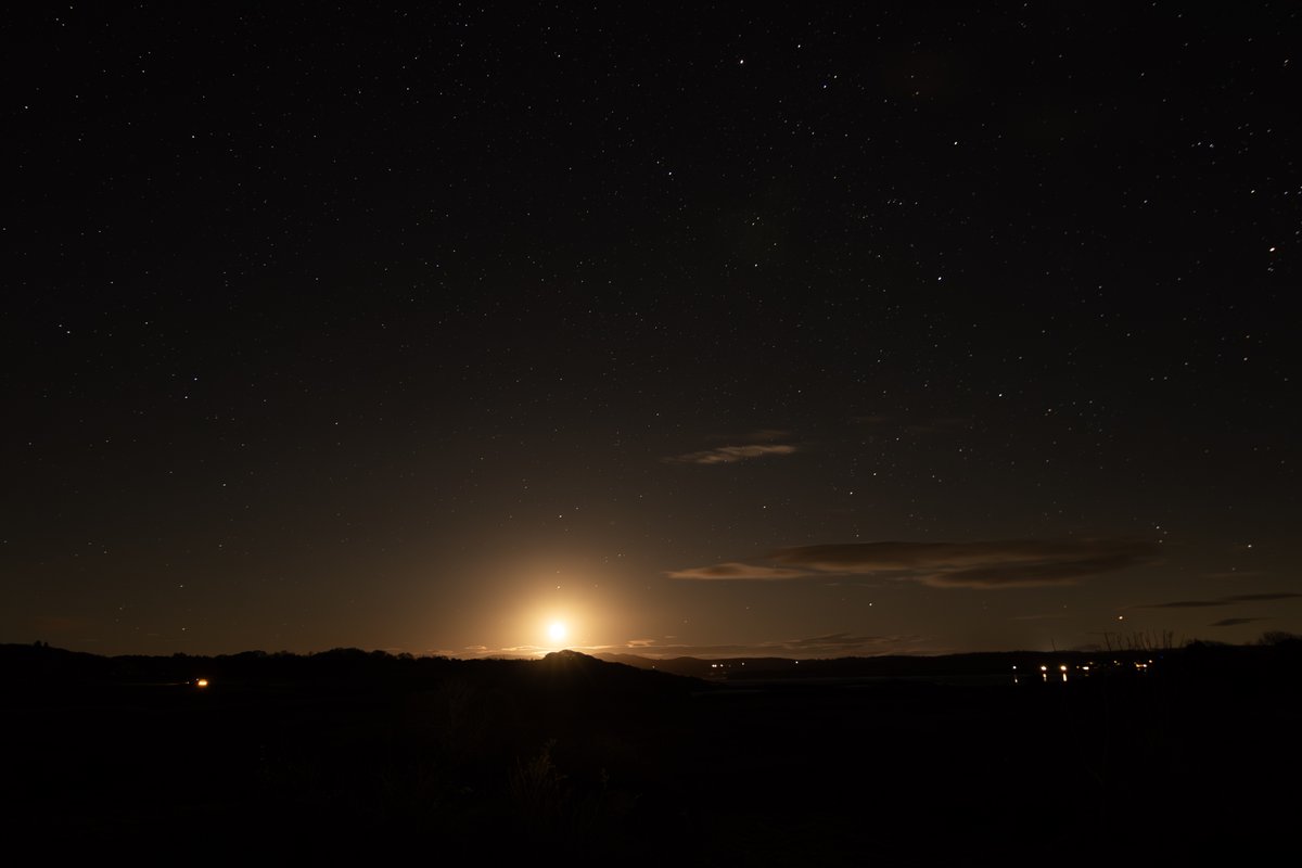 inspeet's tweet photo. A couple of pics from our week in Scotland. The skies cleared for our last night! https://t.co/lqYDNHLFn8