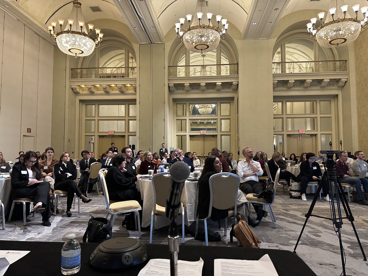 Packed room for uveal melanoma ⁦<a href="/CureMelanoma/">Melanoma Research Foundation</a>⁩ meeting ahead of SMR2023.