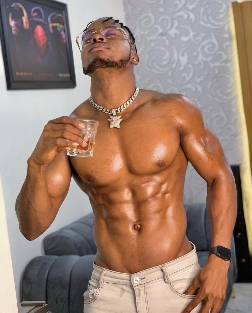 kvng_fitnex's tweet photo. A man’s best success comes after his biggest disappointment ✌🏼✊🏾🔥 https://t.co/OWyC12ilKw