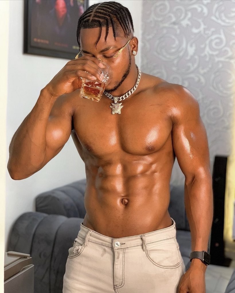 kvng_fitnex's tweet photo. A man’s best success comes after his biggest disappointment ✌🏼✊🏾🔥 https://t.co/OWyC12ilKw