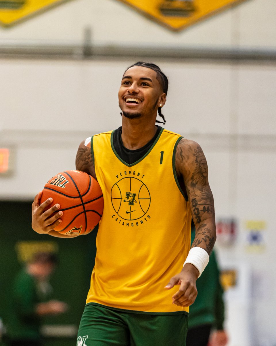 UVMmbb's tweet photo. Gameday ready 😺 https://t.co/7599WF6xnc