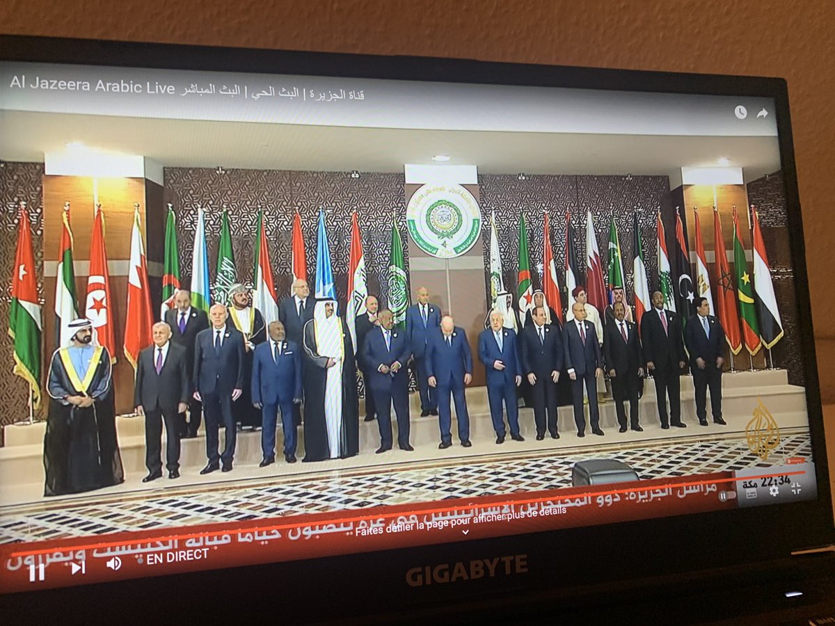 amine_l7aj's tweet photo. غا العاهرا على ختها https://t.co/8Hudx1YMmg
