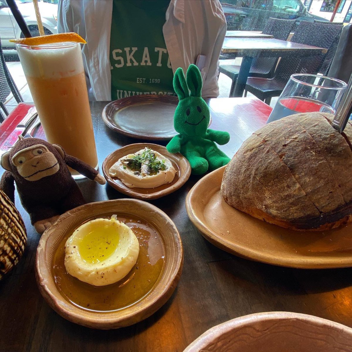 greenietravels's tweet photo. @GailSimone Head to @LvEsthers! All the tasty! https://t.co/DFwackDZzG
