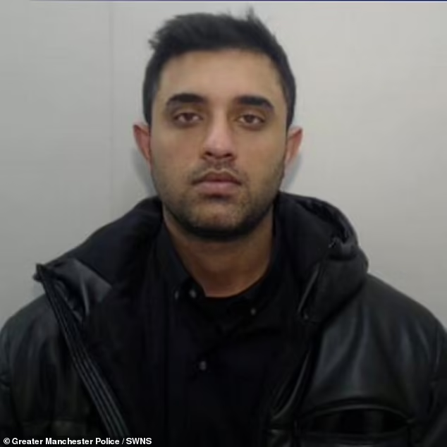 daveatherton's tweet photo. Mohammed Ghani was the ringleader of a Rochdale grooming gang. Working in the family firm he lived in a £700,000 detached house near.  

He & his brother abused girls as young as 12 who was treated like a "piece of meat". 

He was jailed for 14 years, his brother Jahn 20. https://t.co/JBV3sxcQpA