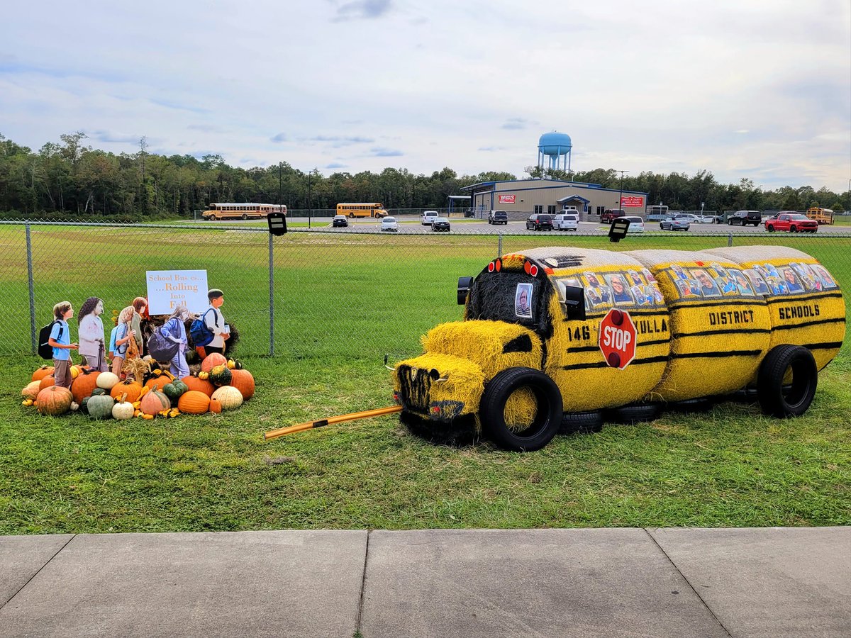 We had so many wonderful haybale entries this year!