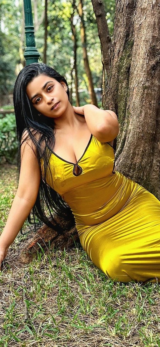 Lovely_Queens1's tweet photo. #SuhanaKhan https://t.co/vKsNOHP6eD