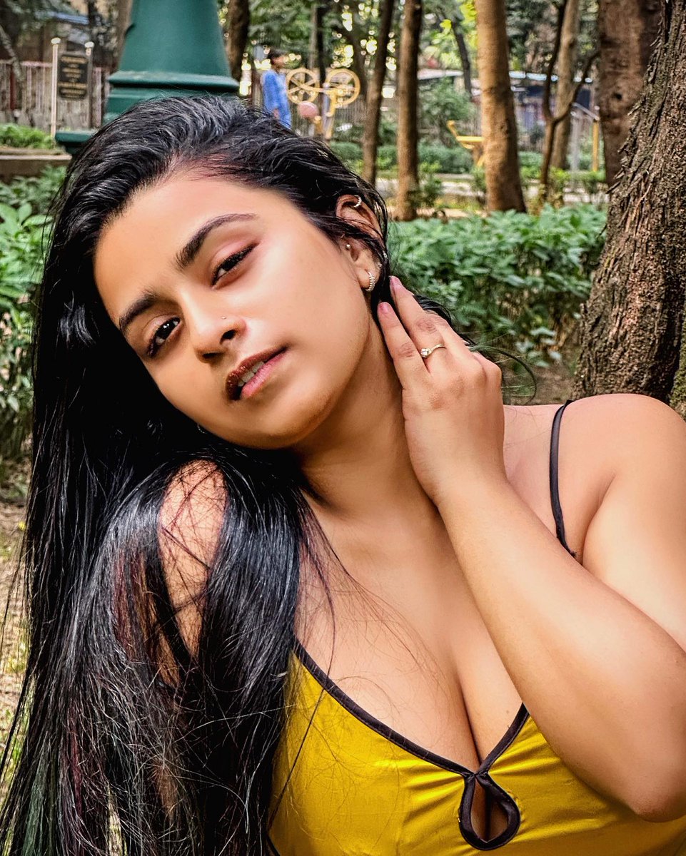 Lovely_Queens1's tweet photo. #SuhanaKhan https://t.co/vKsNOHP6eD