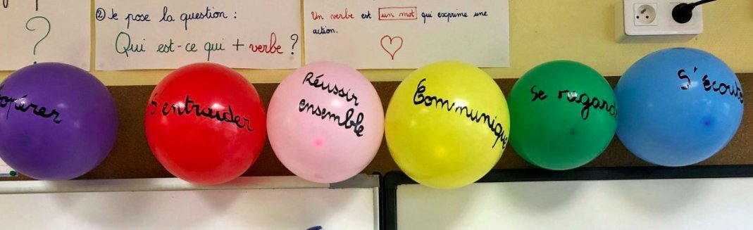 Vincemart1's tweet photo. Comprendre les bienfaits de la coopération en trouvant son ballon d'abord ind. puis coll. Transformer ces ballons en trace écrite pour la classe, en cadeau pour les CP et les CE1 et enfin, comme support de messages positifs à destination de chaque élève.
@RepOyonnax @Circoyo01 https://t.co/6pCmydALXz