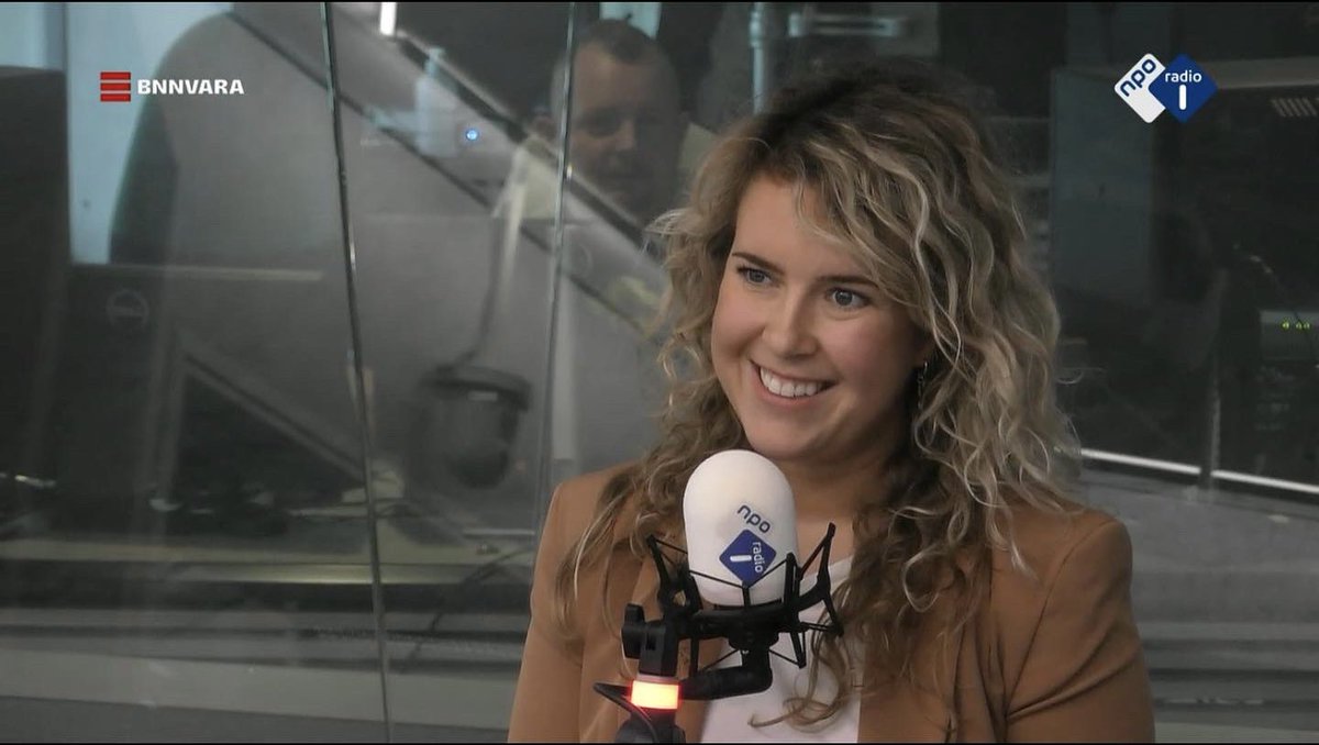 “Als man kun je het volgens mij niet snel goed doen.” Samen met Evie Hendriks probeerde ik de afgelopen maanden in de hoofden te kruipen van allerlei Brabantse mannen. Want wat gaat er om in die koppies? ⁣⁣Huilen ze weleens? Luister via ap.lc/qQKDE