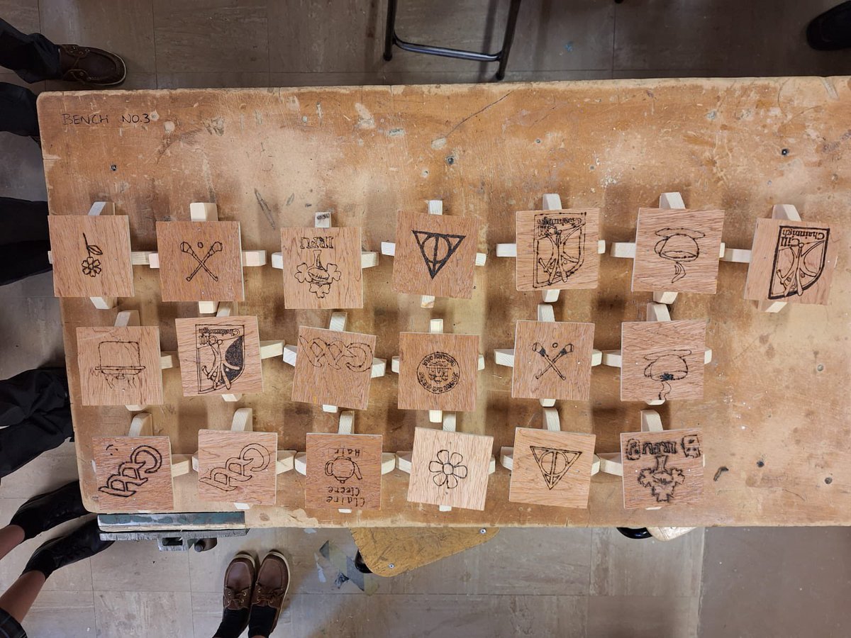 ColAbhainnRi's tweet photo. Well done to all the 1st years who completed their Hot Pot Stands when trialling Wood Technology #ERST #Ceist #JCT4 https://t.co/euJSA1tVik