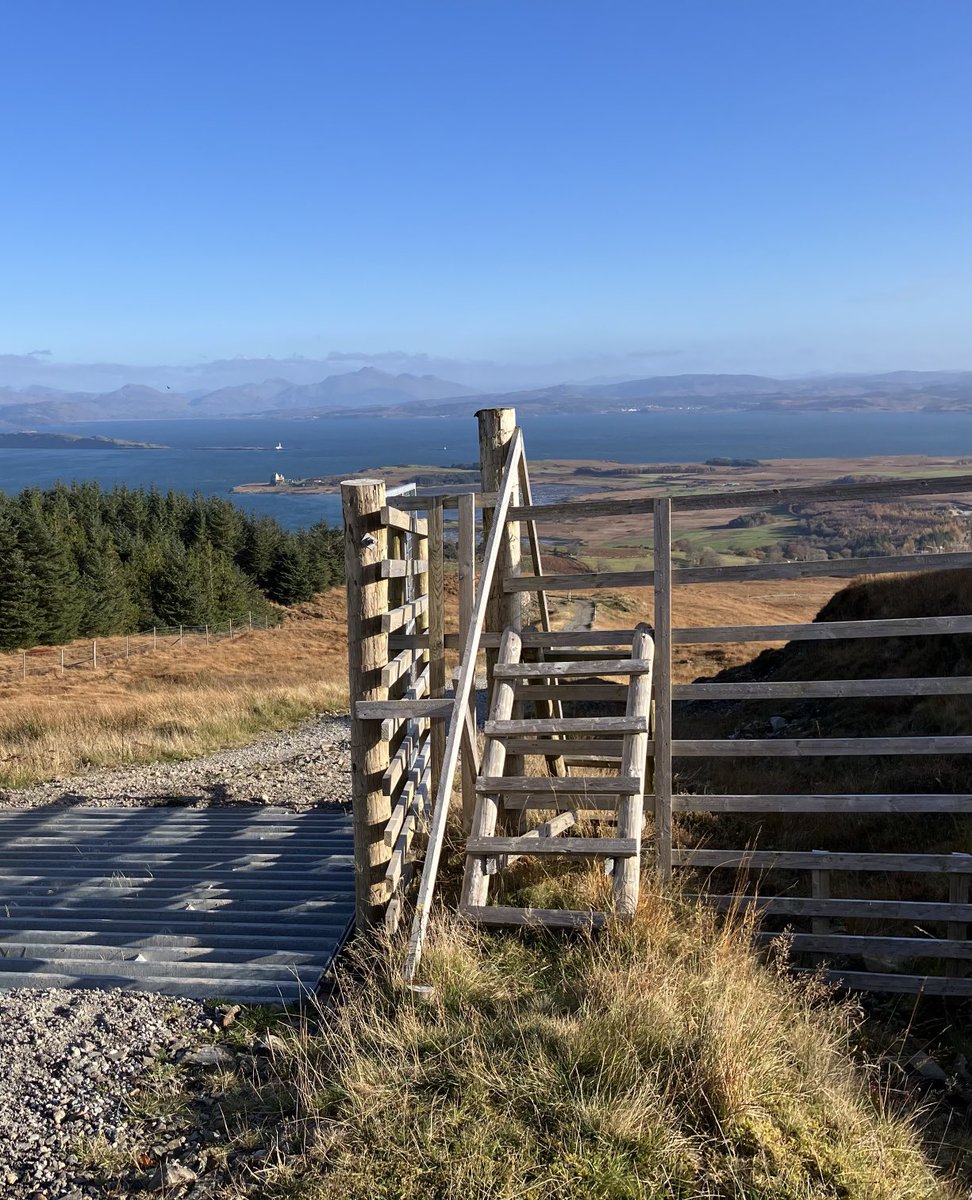 JulesMurf's tweet photo. Gorgeous Isle of Mull ⁦@LakesStiles⁩ https://t.co/xMiUzm1fgf