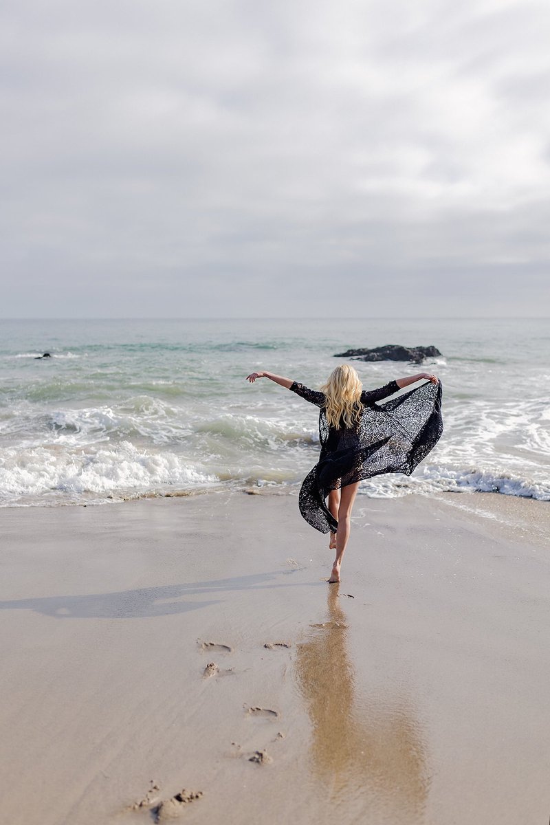 Katherine McNamara tweet media