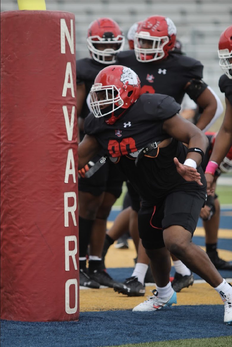 Vernon Henderson Jr. tweet media