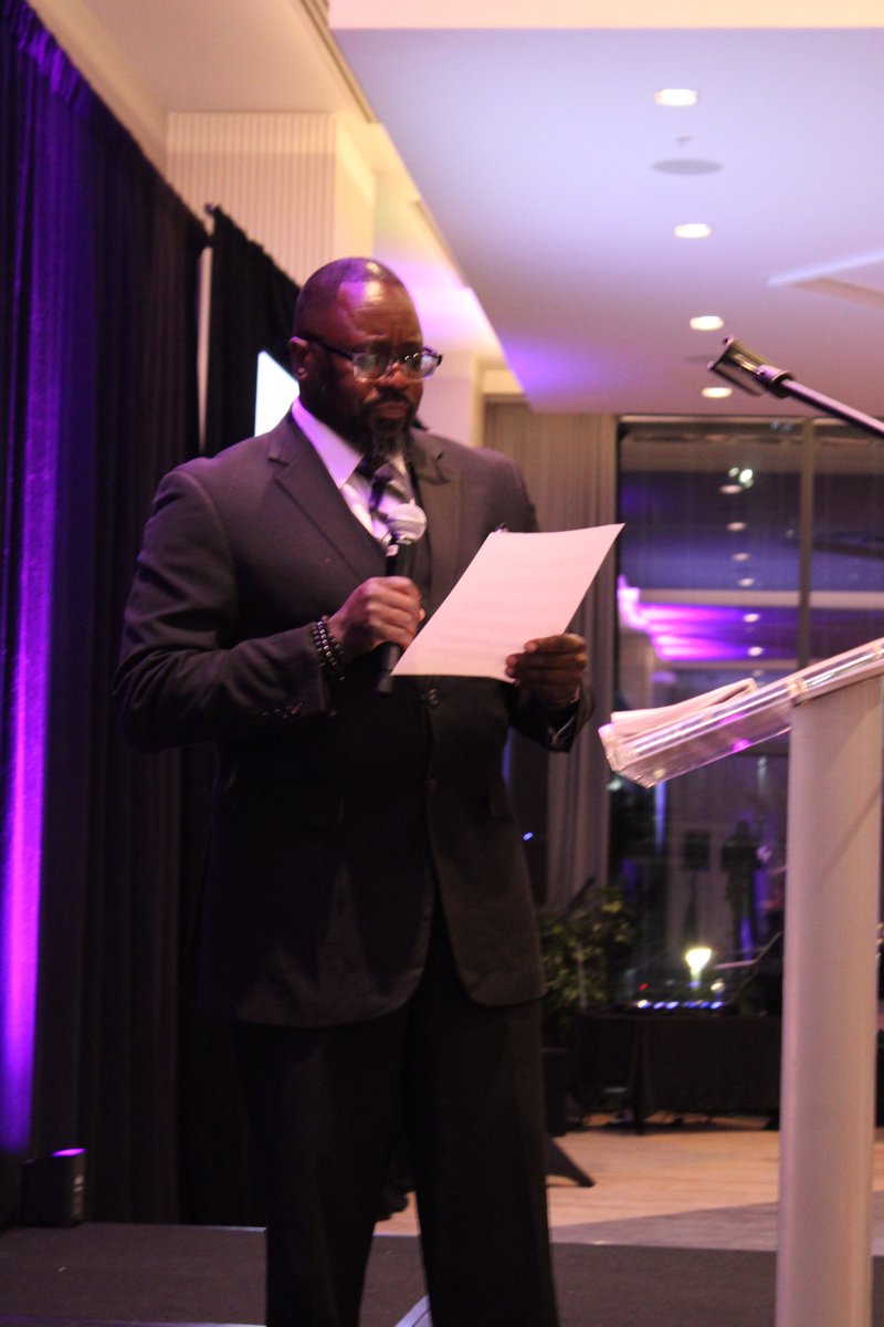EpilepsyReach's tweet photo. Our Epilepsy Reach For Excellence Gala &amp; Auction was a huge success! A huge thank you goes out to our sponsors, donors, &amp; everyone who came out and showed their support! Your efforts will go a long way to help those affected by epilepsy &amp; seizure disorders #epilepsyawarenessmonth https://t.co/SmUkCBmiWt