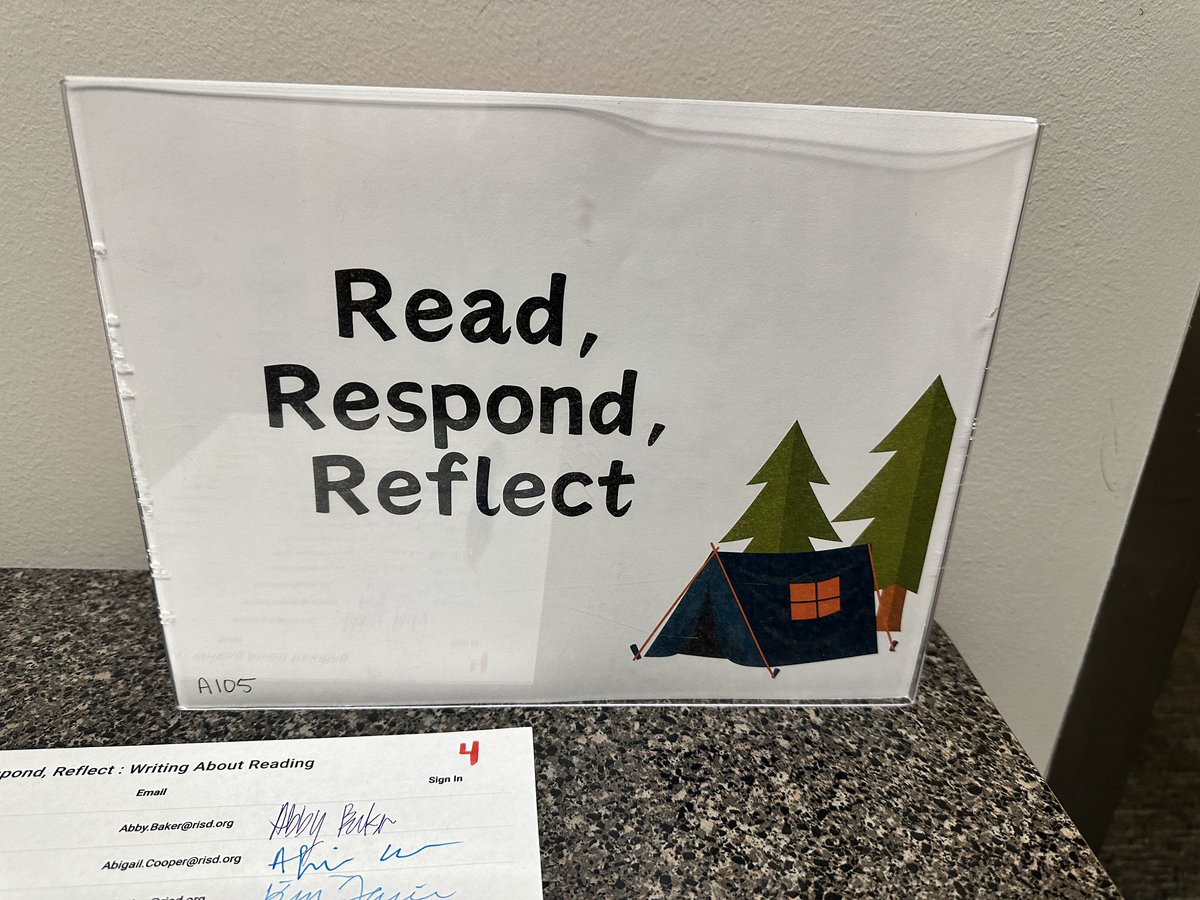 mooretolearn's tweet photo. @MsDavis_Reads is leading our 1-2 teachers in all things reading response! How do YOU feel about crows? π¦ββ¬π¦ββ¬π¦ββ¬ #risdweareone #risdk2creates @PLinRISD @RLAinRISD https://t.co/7AFn6i34HQ