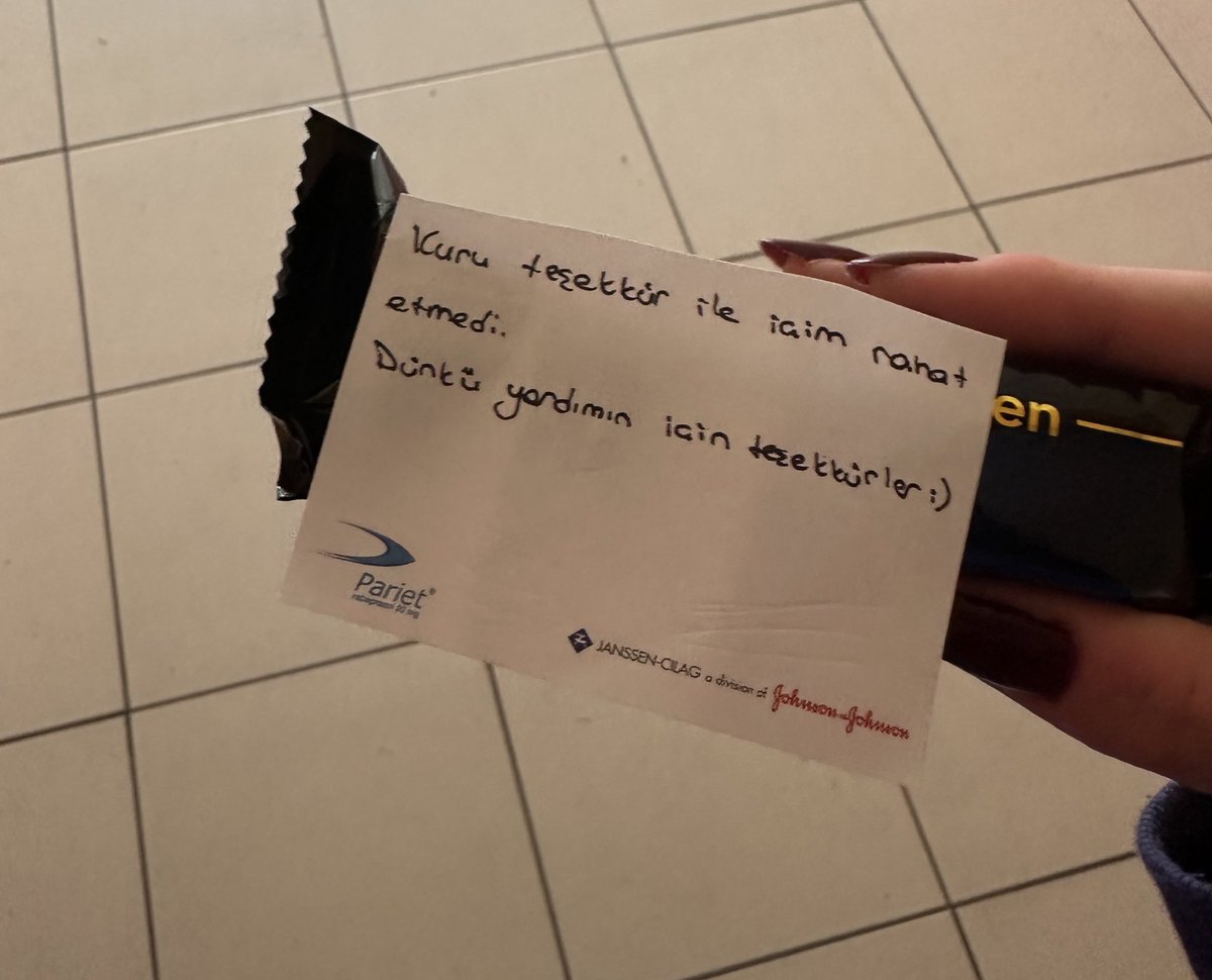 9. sınıflardan bi fıstığın biyoloji sınavını çözdüm bi gün sonra aldığım şeye bakın🥹🥹 how i love being a woman..