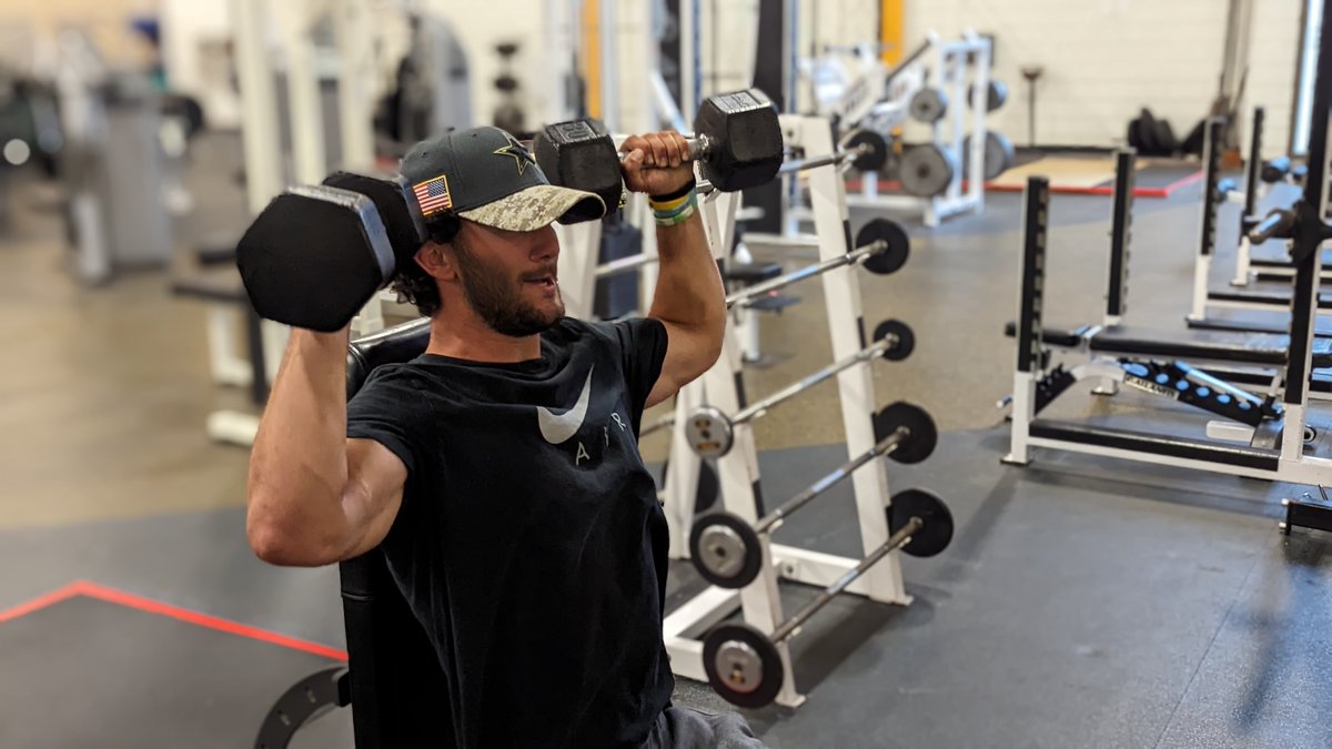 BerkshireCC's tweet photo. #MyBCC Paterson Gym members can receive a month free with the new referral program: just invite a friend to join the gym, which provides access to the fitness center and classes, and you'll receive a free month on your membership. Just stop by Paterson today! 🏋️ 😍 🤸 ⛹️ 🚴 https://t.co/aKuhH56t4r
