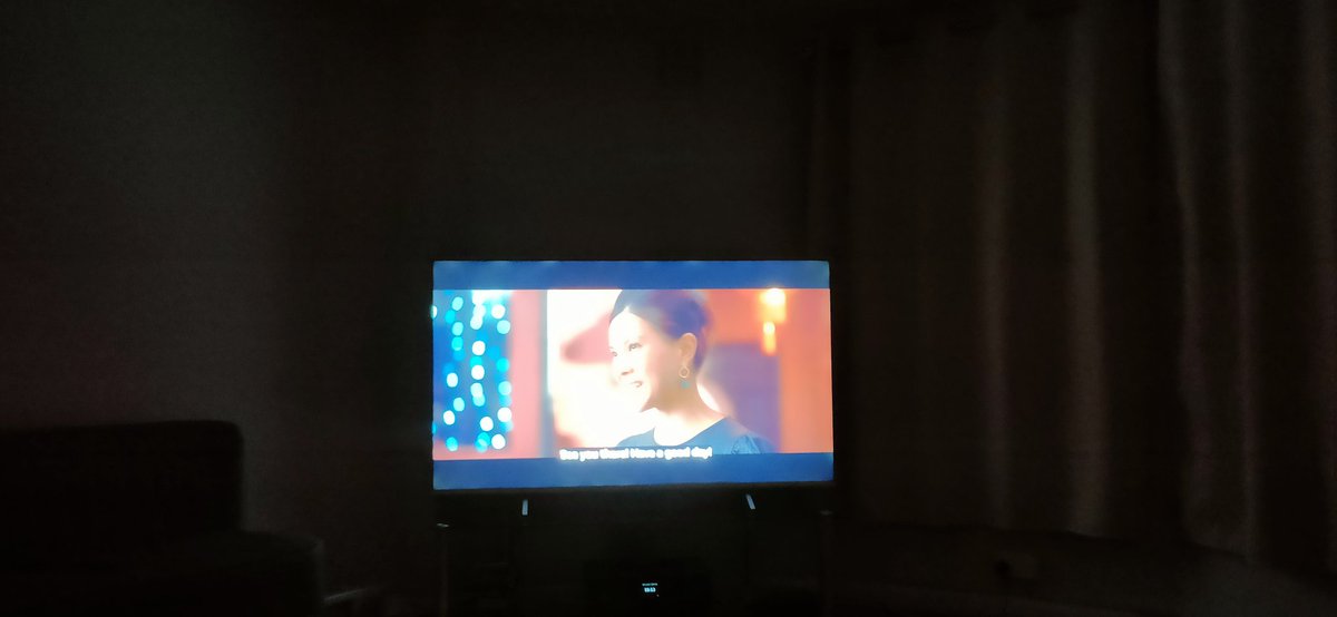 Alex2020NB's tweet photo. @Philips Philips TV Technical Support has already tried to tell me that there is no problem with the picture on my TV because backlight bleed is inherent in LED technology. Look at the state of the picture on it. Marketing blurb describes the TV model as "the one that has it all". Lol https://t.co/toWuhbfNlw