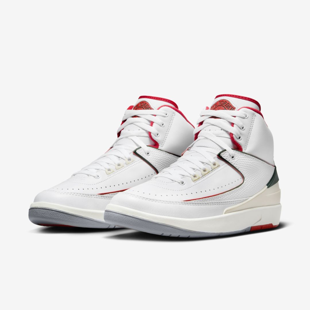 J23app's tweet photo. Official Images: Jordan 2 Retro "Italy" https://t.co/27kgA9UmoC