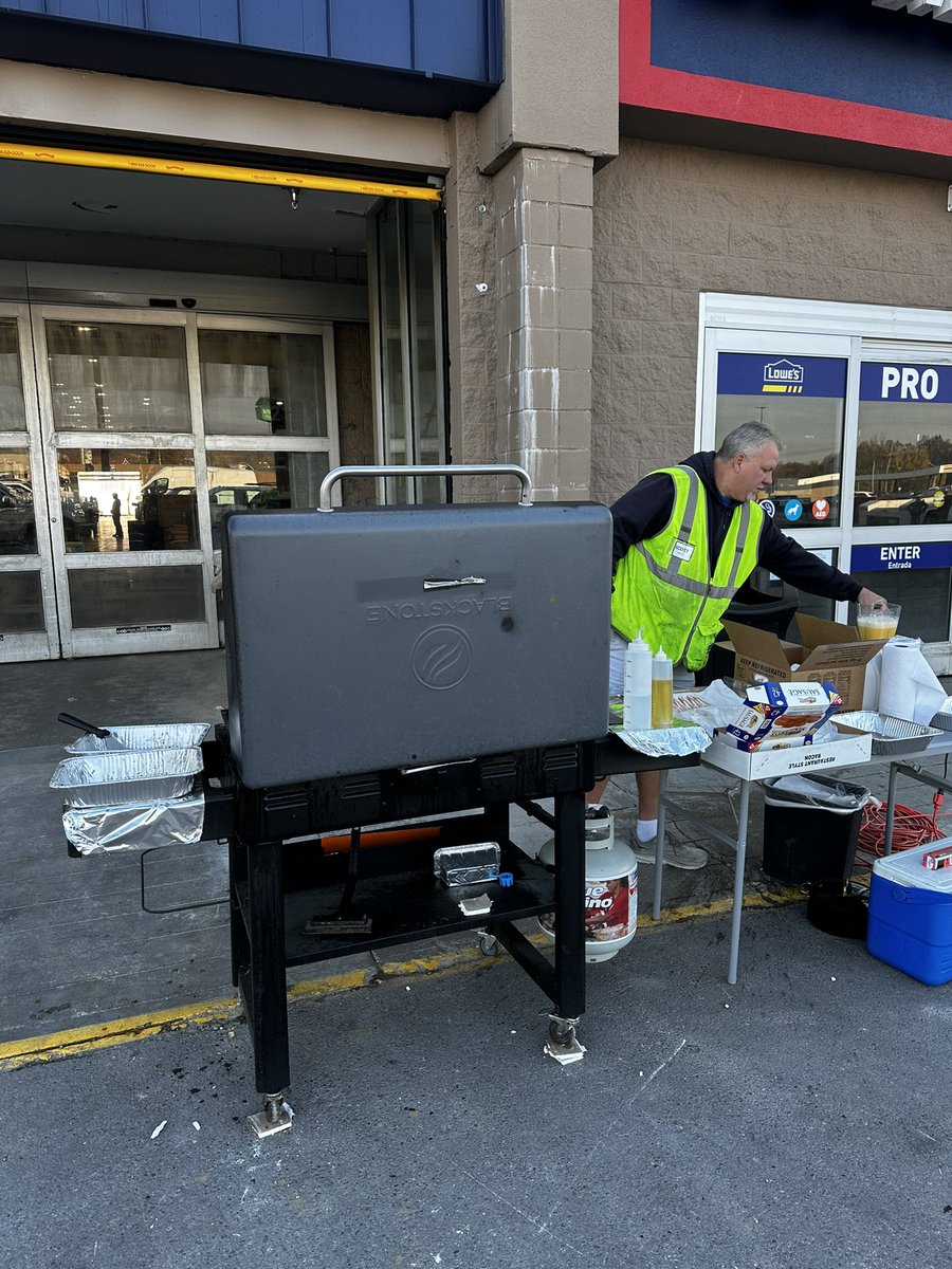 Dave Putnam lowes asm tweet media