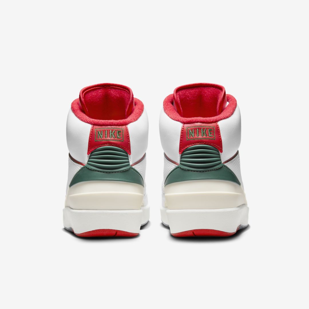 J23app's tweet photo. Official Images: Jordan 2 Retro "Italy" https://t.co/27kgA9UmoC
