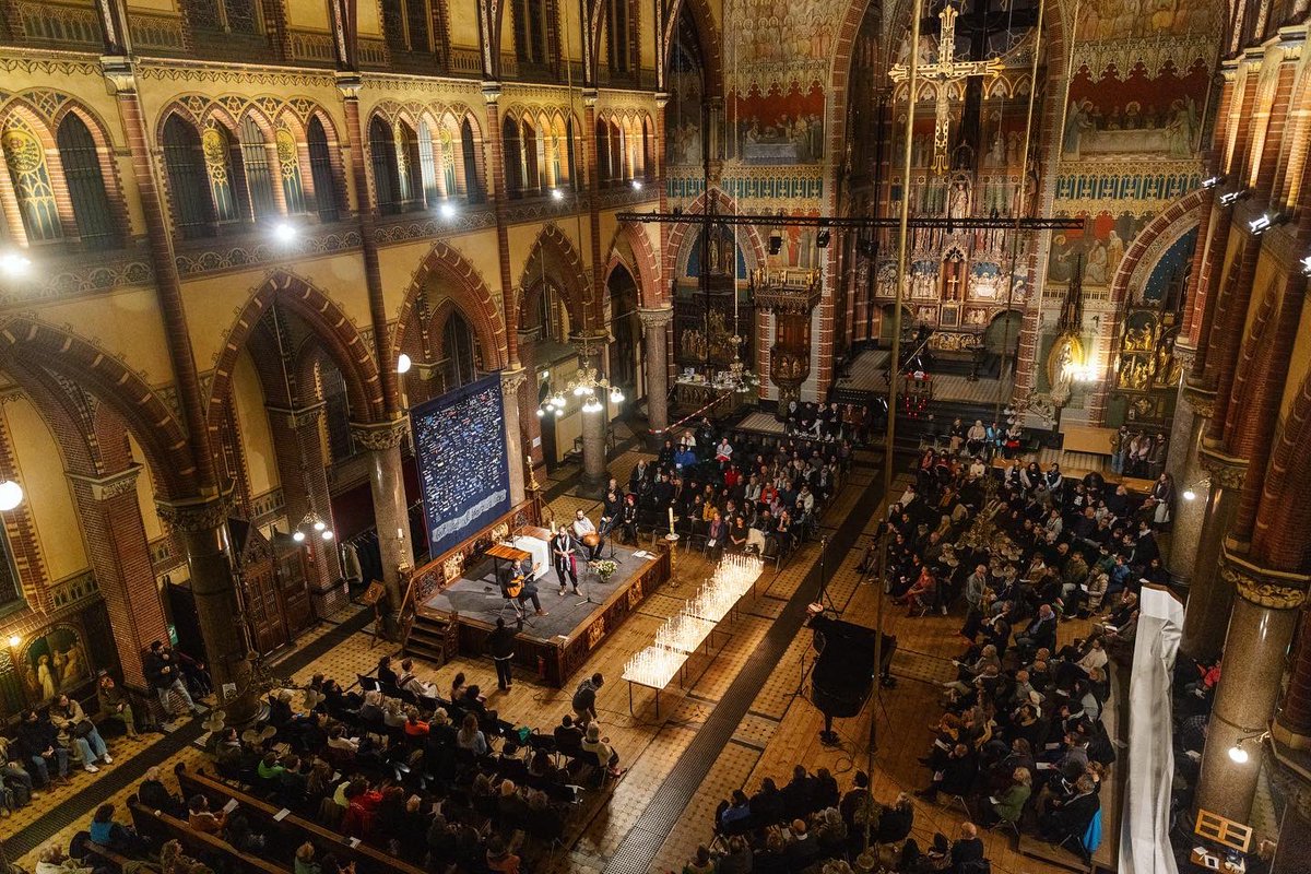 Roger Anis روچيه tweet media