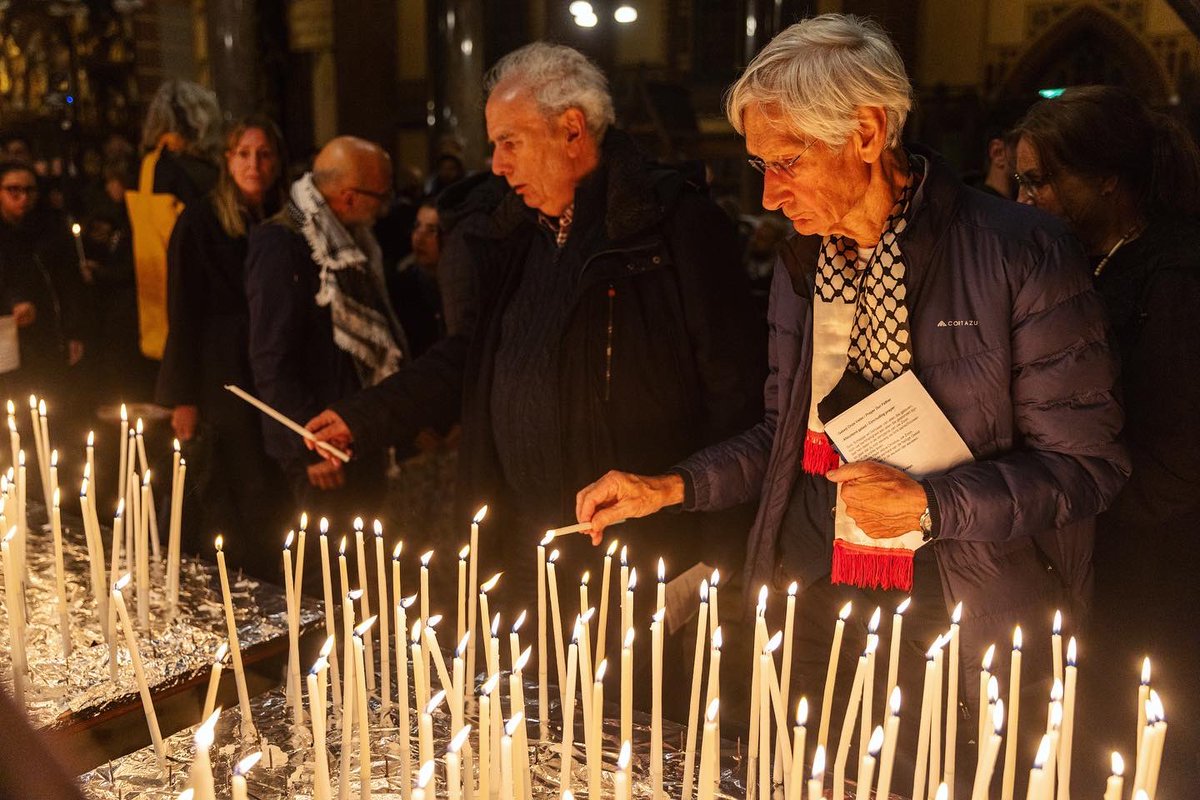 Roger Anis روچيه tweet media