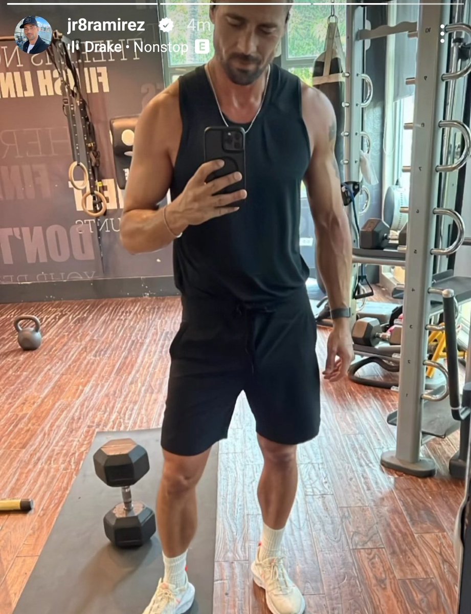 jrramirezstan's tweet photo. Back at it💪🏽💪🏽💪🏽💪🏽 https://t.co/FnN3T2rnLB