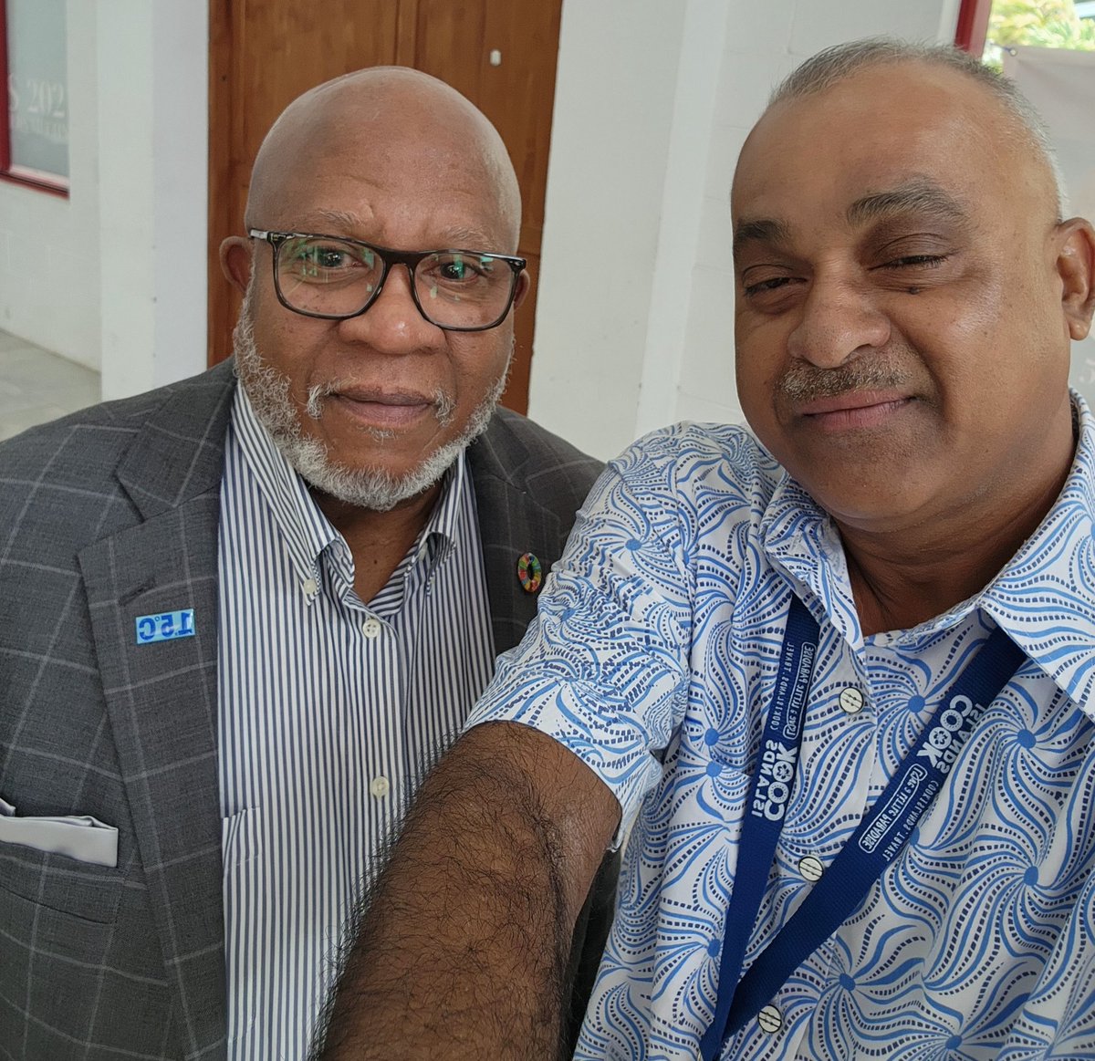achandftv's tweet photo. President of the @UN_PGA Dennis Francis from Trinadad and Tobago.
He was good friends of late Satya Nandan, Fiji's longtime Ambassador to the Intetnationa Seabed Authority.
Mr Francis is in Cook Islands to attend the #PIFLM52 #Fijj #FijiNews https://t.co/aEAt7ZSPgw