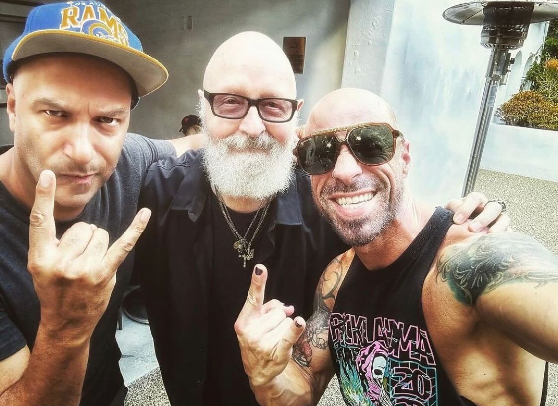 “raconteurs”🤘😈🎤🔉🛡