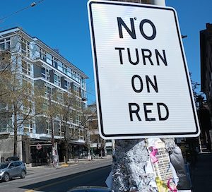 eTagsTweets's tweet image. #WashingtonDC’s City Council last year approved a right-on-red ban that takes effect in 2025. #redlight #trafficsign #drivingsafety #carcrashes #drivesafely