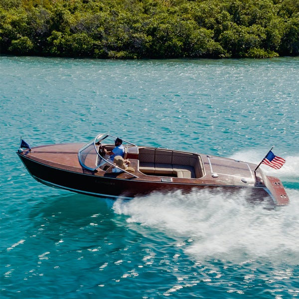 Quality. Performance. Captivating Style.
bit.ly/3Uf6V7u
 
#grandcraft #grandcraftboats #class #classic