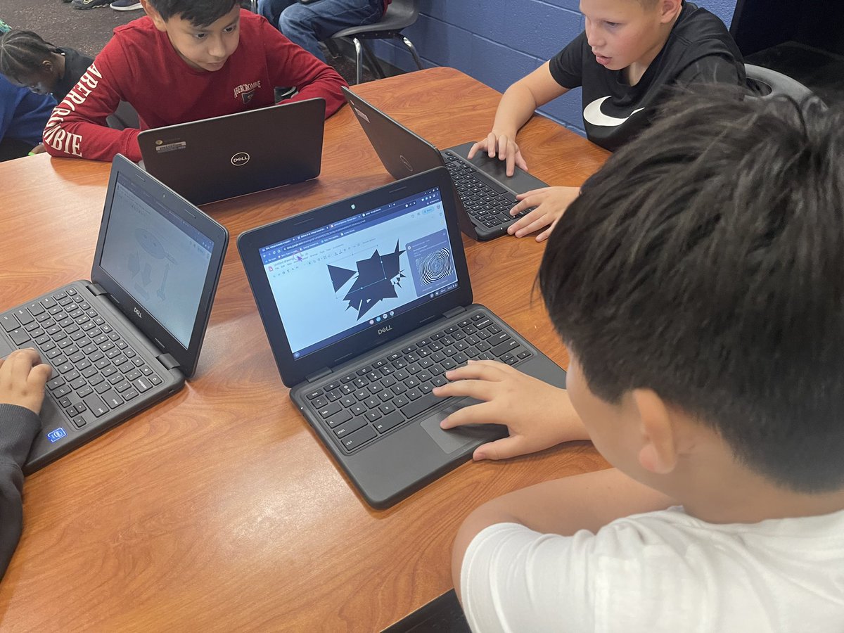 lophipps's tweet photo. Creating our own content with @GoogleDrawing with 5th grade!   @CatawbaTrail https://t.co/NHje2h5yXw