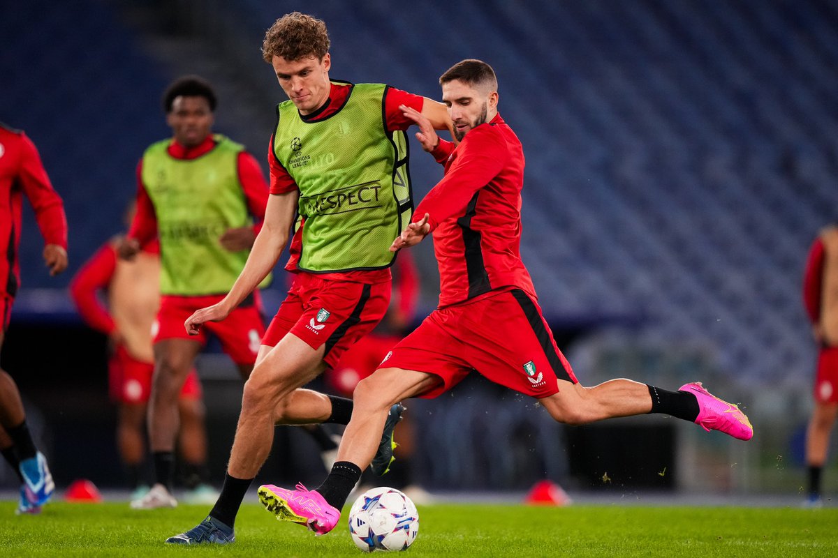 Feyenoord's tweet photo. Prepare for battle. 💥

#UCL https://t.co/0R23abLFz0