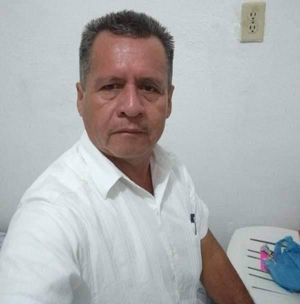 XavierOnly12's tweet photo. Que rico se toca este maduro #maduros #desnudo #gay https://t.co/bZet50s16V
