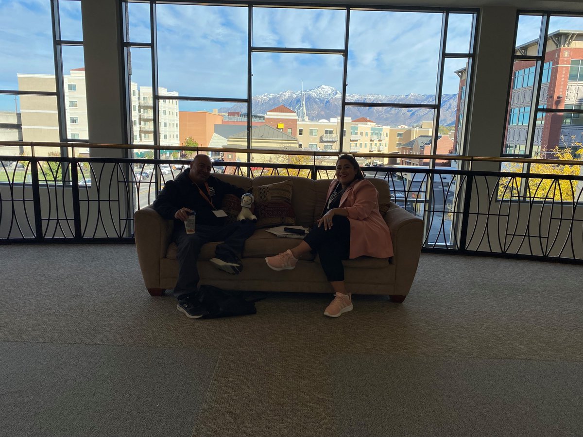 YouthServiceSLC's tweet photo. The Afterschool team and Lulu were in full force at last weeks' Jump Start Annual Conference, learning and soaking in new information to bring back to their amazing programs and youth. https://t.co/sMQmcs9IMY