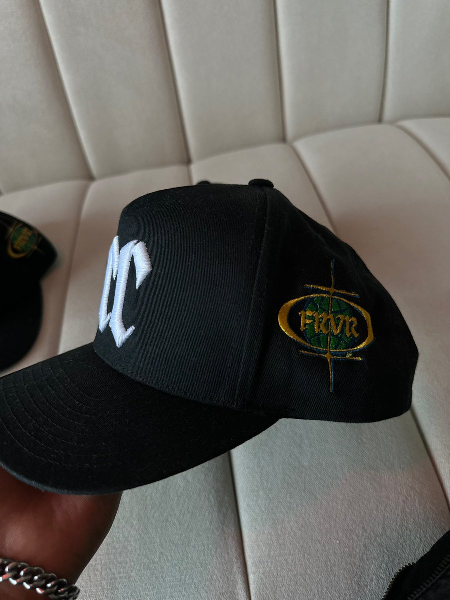 CRUISECONTROL SIGNATURE CAPS LIVE ON FRIDAYFRVR.COM 👨🏾‍💻