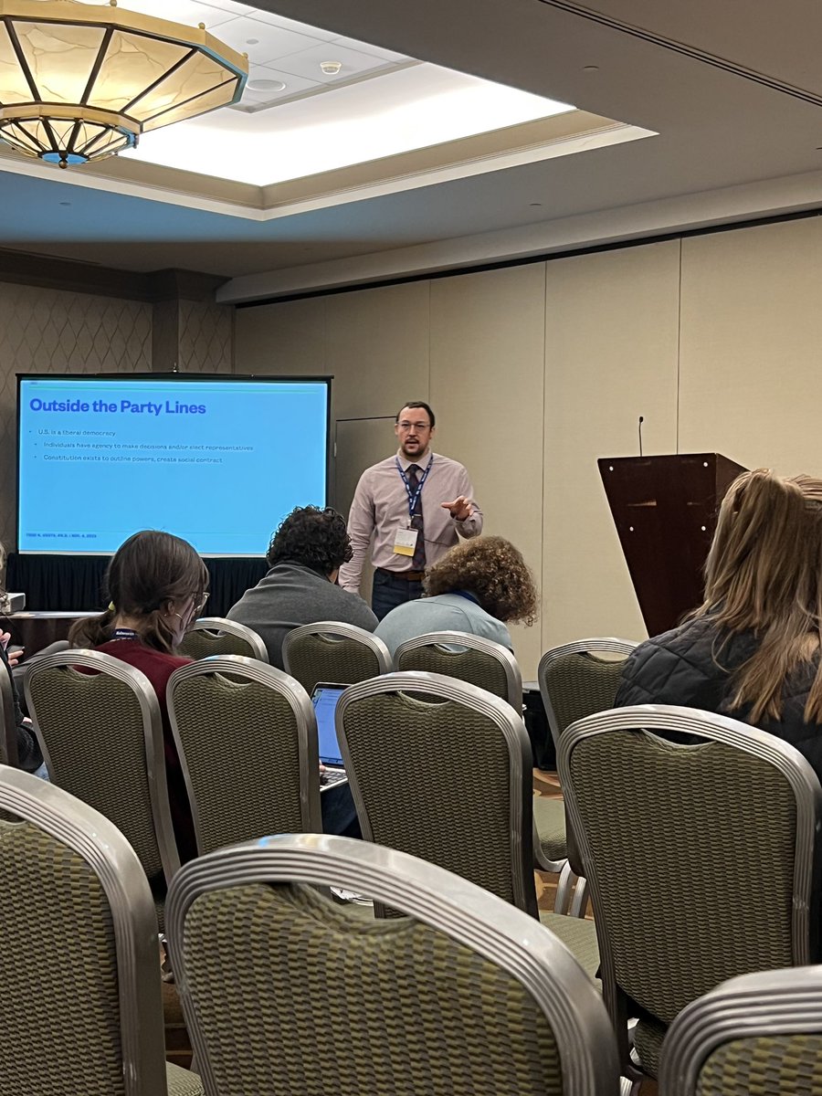 toddvogts's tweet image. I was honored to speak to future journalists from across the country Nov. 3-4 at the Fall JEA/NSPA National High School Journalism Convention in Boston. Had great audiences in all three presentations I made. Thanks to the students and @nationalJEA for the opportunity!  #nhsjc