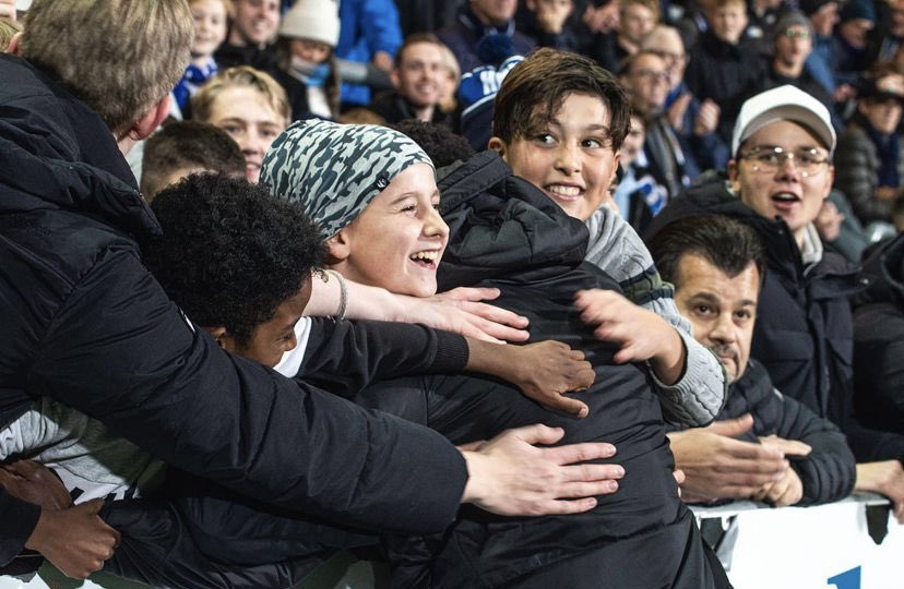 Great teamwork from the lads yesterday +3. Thanks for the support 💙🖤.
#ALHAMDULILLAH⚽️⚽️
#HALMSTADSBK🔵⚫️