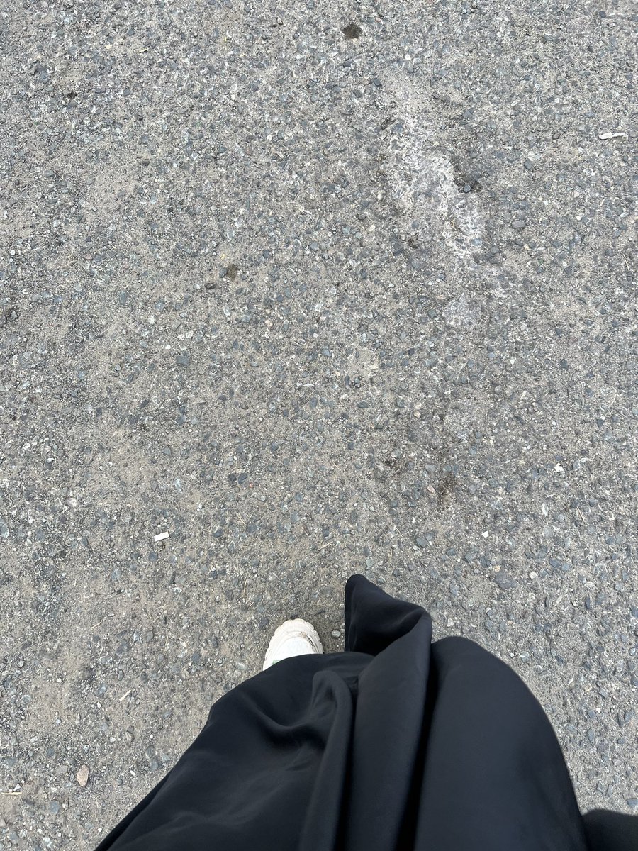 " يارب واللي طموحاته . . كبار 
سخّر له الدنيا وحقق طموحه 🤍  "