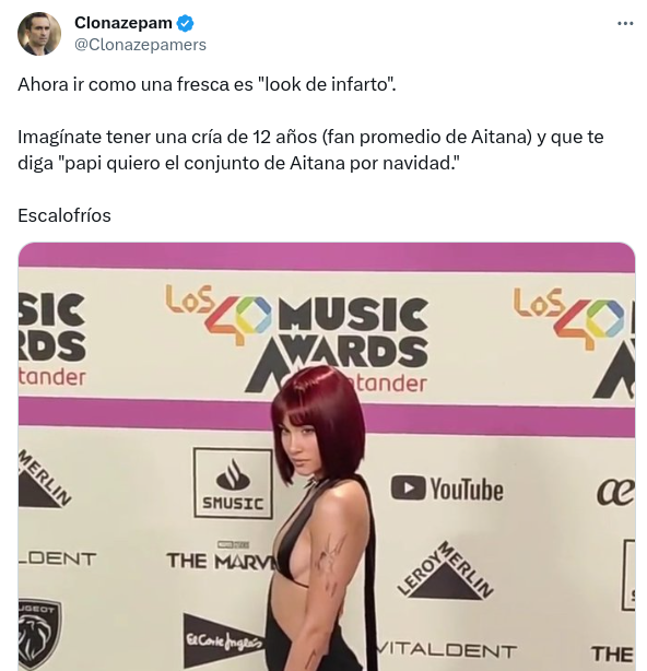 loretahur's tweet photo. Veo por encima la gala de los 40 Music Awards y ellas (Ana Mena, Lola Índigo, Aitana, Chanel...) cantan, bailan y se dejan el papo. Ellos se mueven menos que los ojos de Espinete. Y... ¿qué se llevan a cambio? ¿Premios? No, comentarios de mierda que nadie te había pedido, Manolo. https://t.co/ngUV6Aa3iH