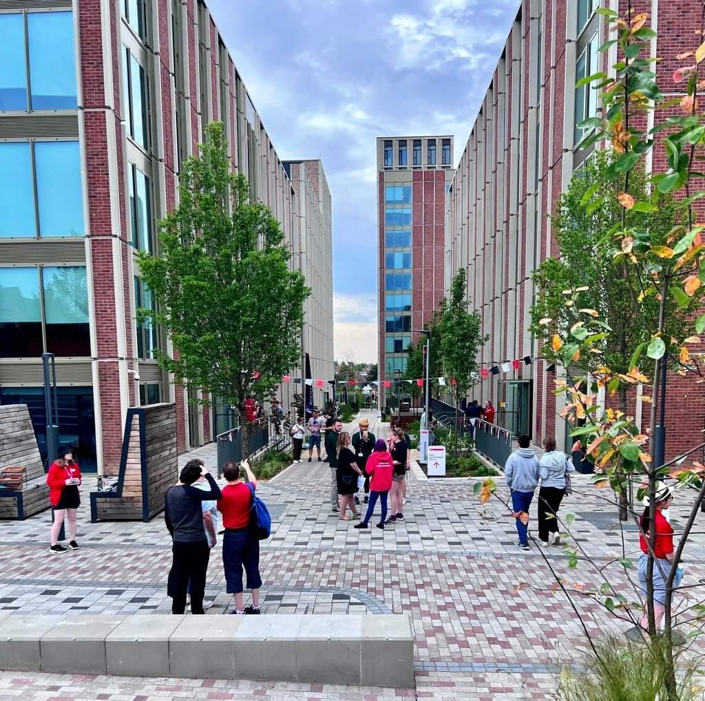 ProConLeics's tweet photo. Excited for Thursday's #ProConAwards 2023 ceremony at @LCFC - so here's a look at a finalist for Large Residential, sponsored by @Morro_PS - it's the @uniofleicester Freemen's Common Student Village and its 1,164 student rooms. https://t.co/VXHSFOg8M0